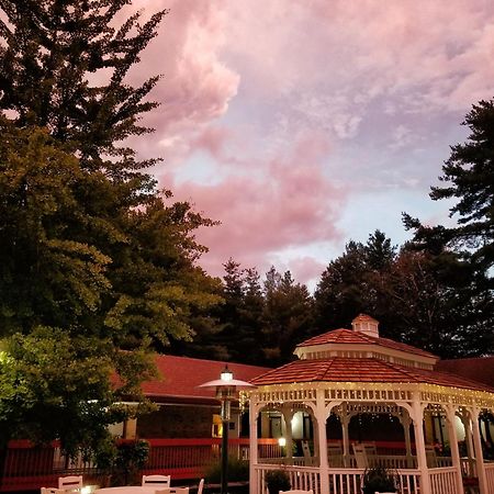 The Inn At Crumpin-Fox Bernardston Dış mekan fotoğraf