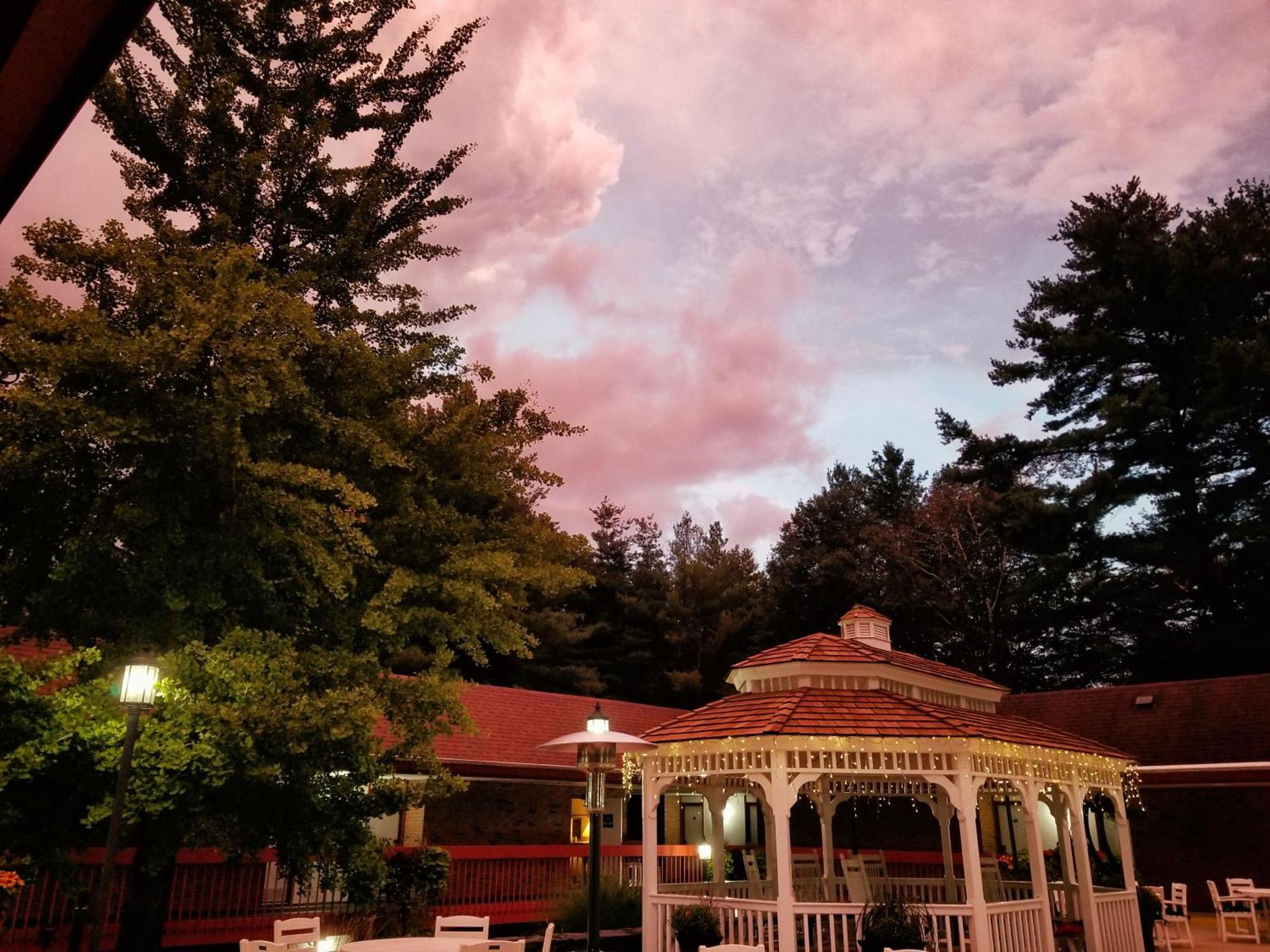 The Inn At Crumpin-Fox Bernardston Dış mekan fotoğraf